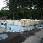 Blockhaus-wellness-ferienpark-hesselhof-aufbau